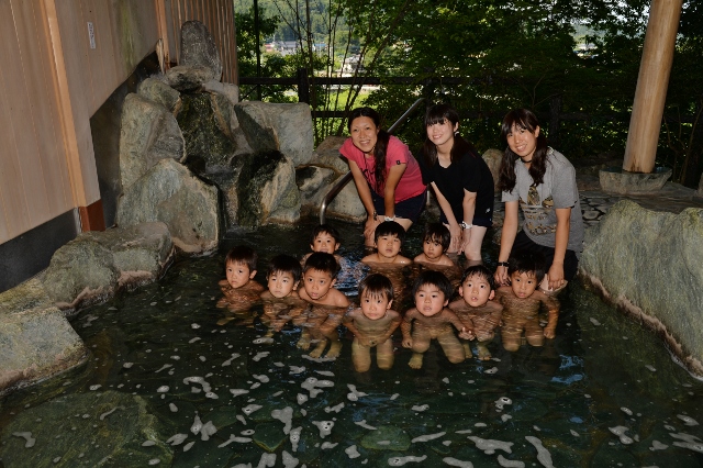 幼稚園 お泊まり お風呂 